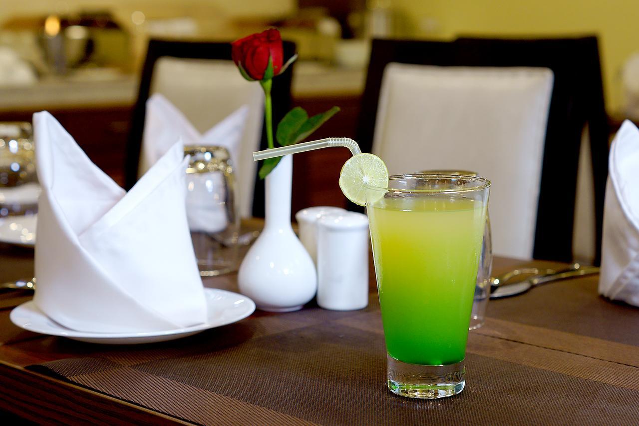 Hotel Amalfi Grand Patna  Zimmer foto