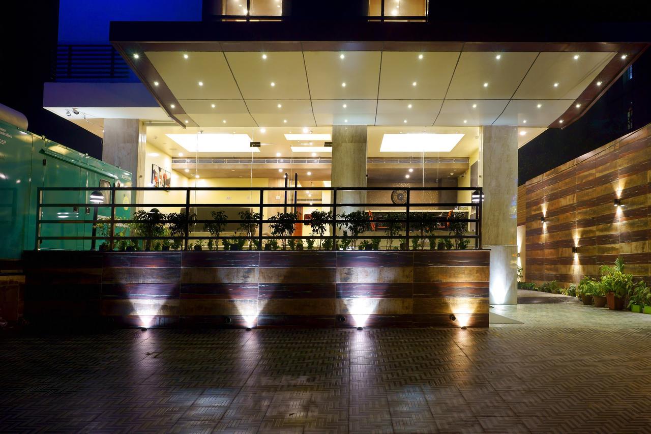 Hotel Amalfi Grand Patna  Zimmer foto