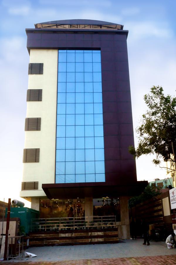 Hotel Amalfi Grand Patna  Zimmer foto